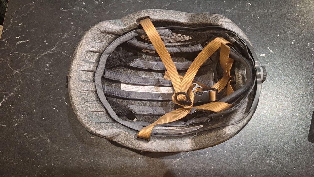 Kask rowerowy Smart4U SH50L czarny