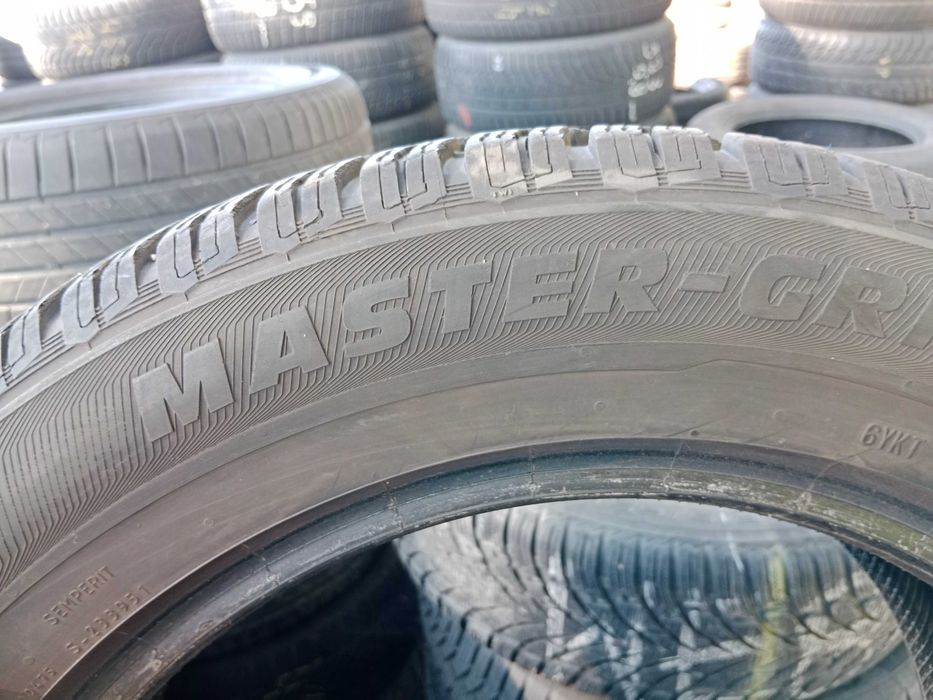 Opona używana zimowa 215/60R17 Semperit Master Grip 2 1szt.