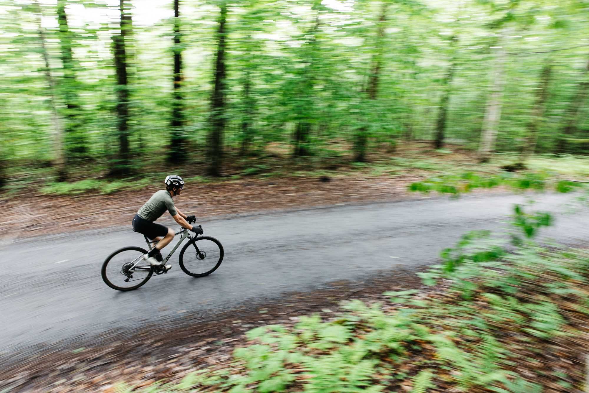 NOWY Gravel GT GRADE SPORT Szary Grafit Widelec KARBON  M, L, XL