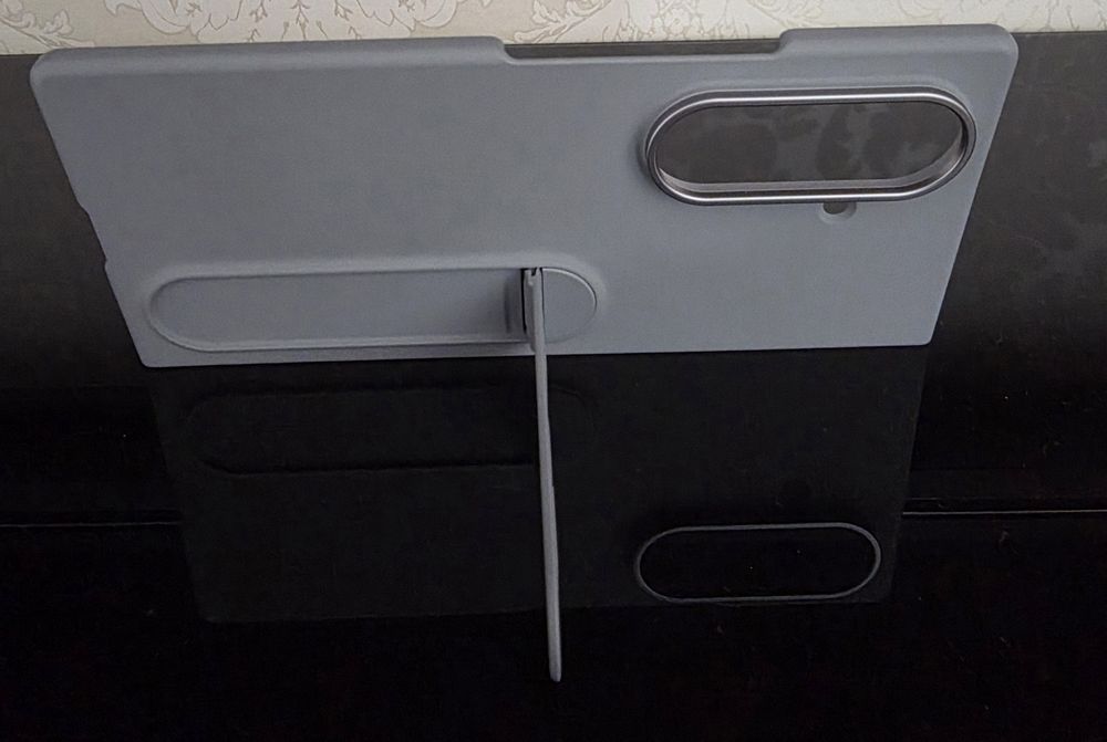 Оригінальний чохол для Samsung Galaxy Fold 7