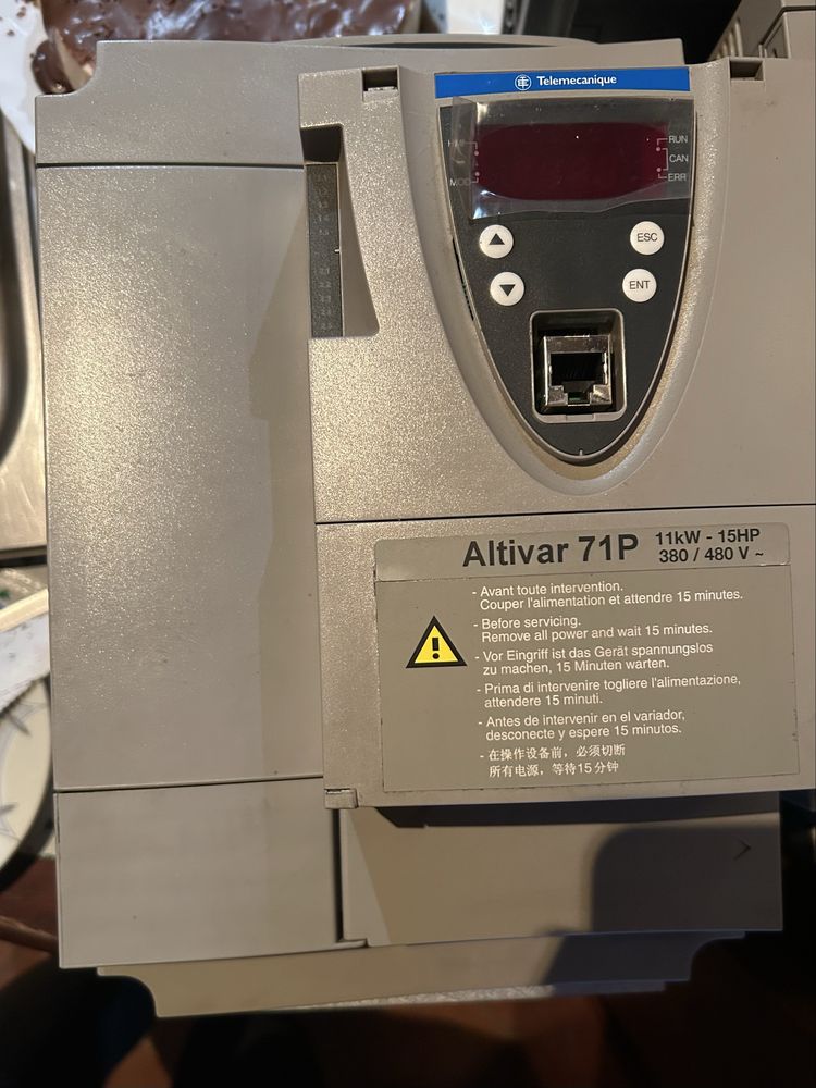 Falownik Schneider Electric Altivar 0,75kW 1,5kW 11kW
