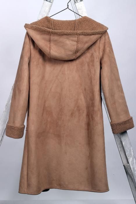 Продам стильное женское пальто осень -весна
