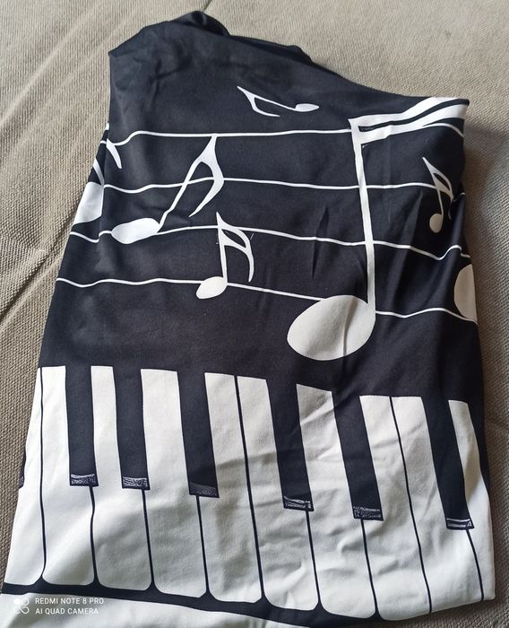 Pokrowiec na pianino Nowy