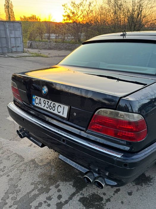 BMW 750 l дизель 4.0