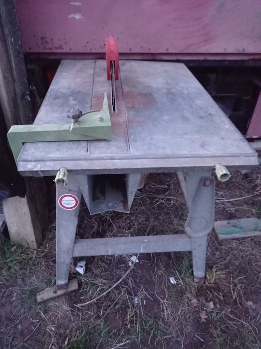 Piła tarczowa stołowa cyrkularka budowlana