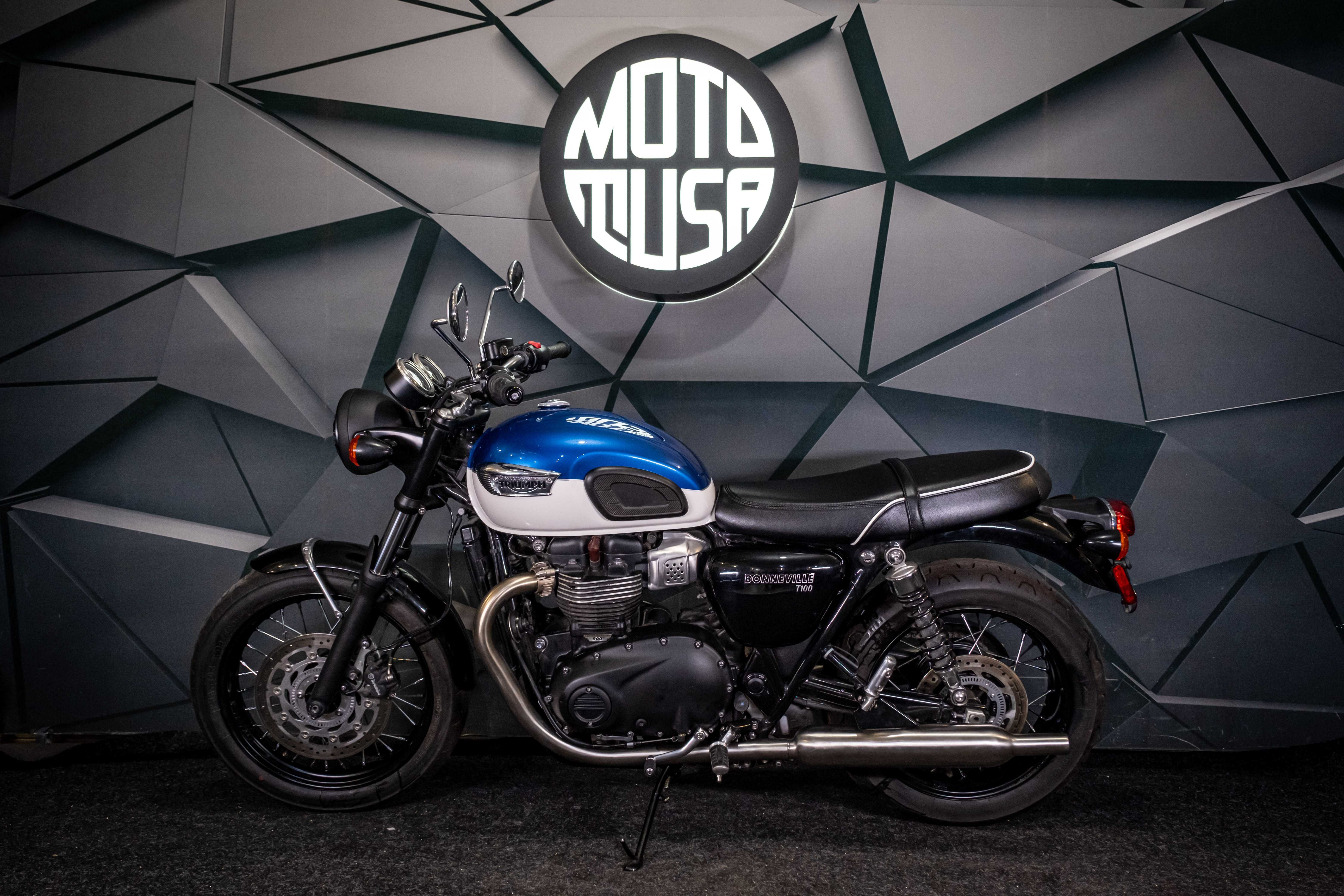 Triumph Bonneville T100