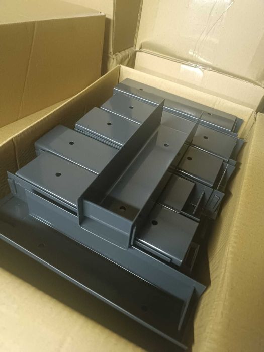 Ceownik metalowy do montażu podmurówki 50x250 mm ocynk + RAL