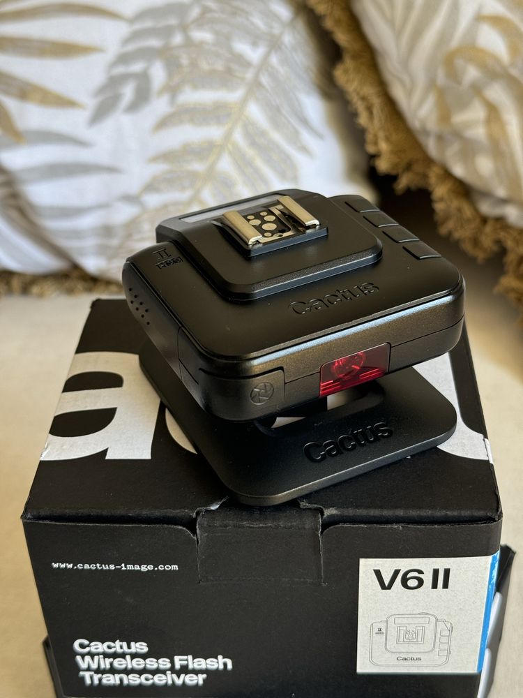 Cactus V6 II Wireless Flash Transceiver (Universal)