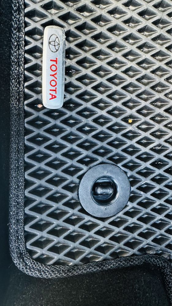 Коврики .Toyota RAV4 ) Plug in Hybrid (PHEV) SUV 2018 EU 5 покоління