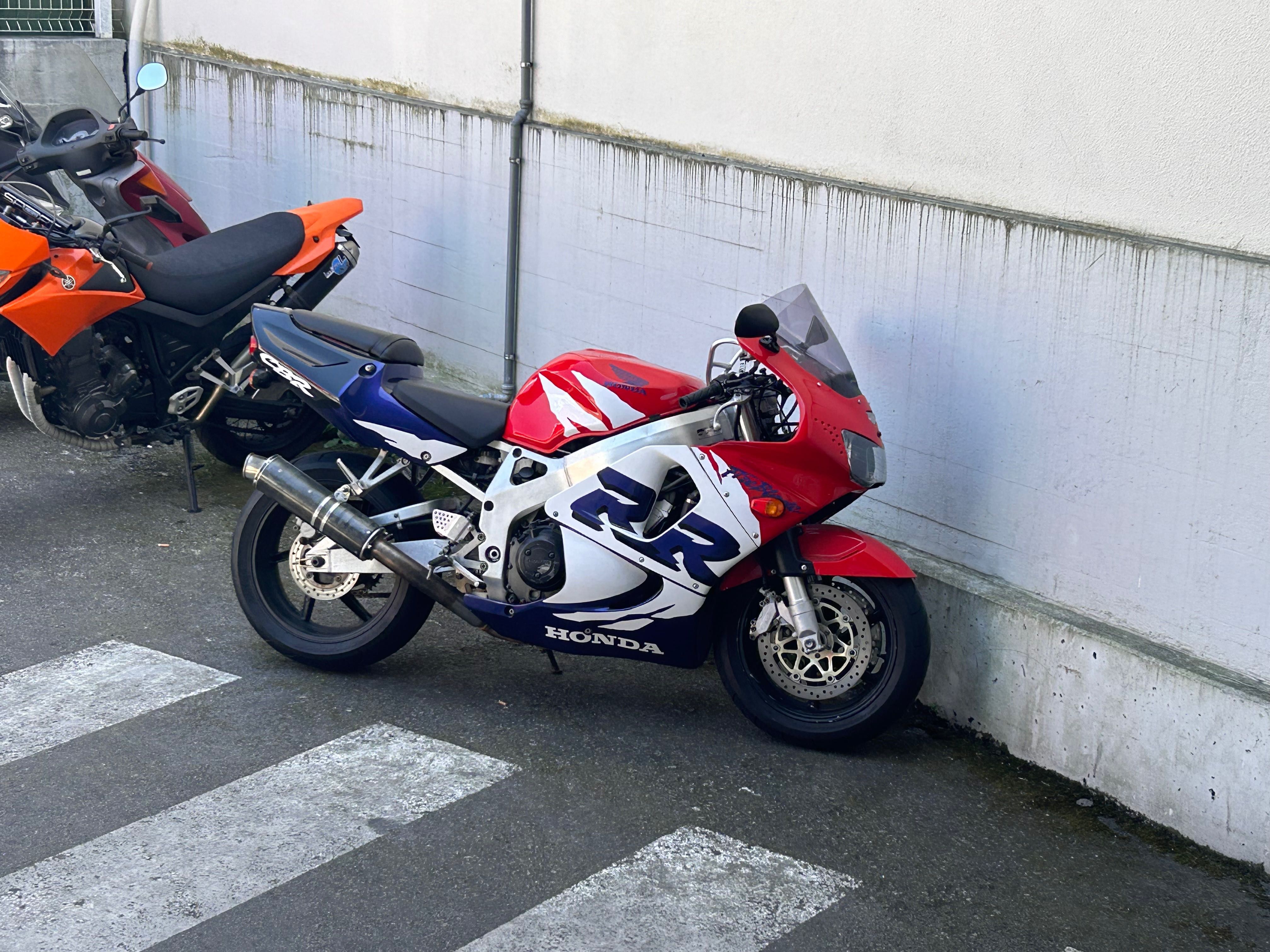 Moto Cbr900 fireblade