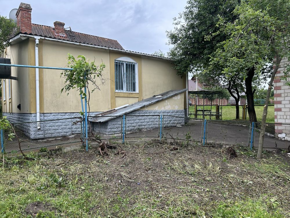Продаж будинку село Карпилівка