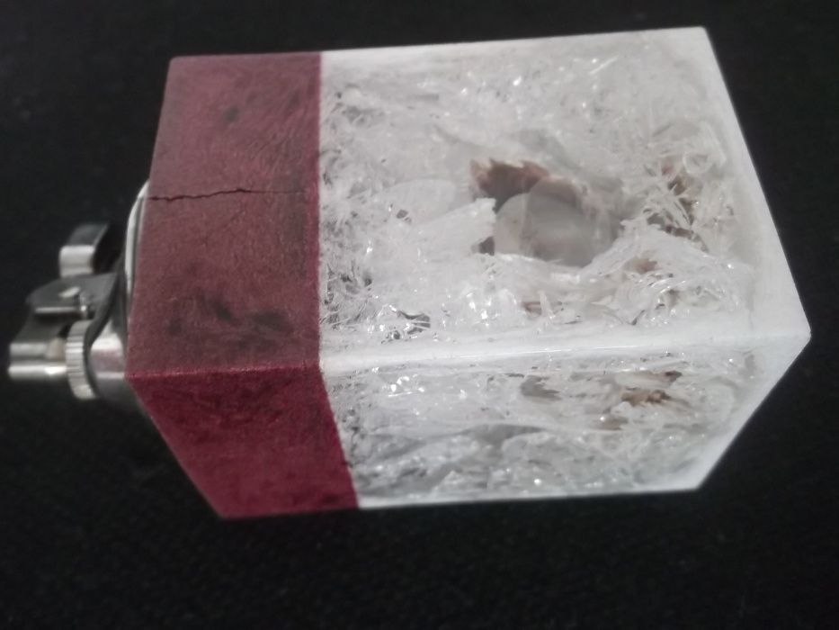 Stołowa zapalniczka - perła PENGUIN, "tłuczone szkło"