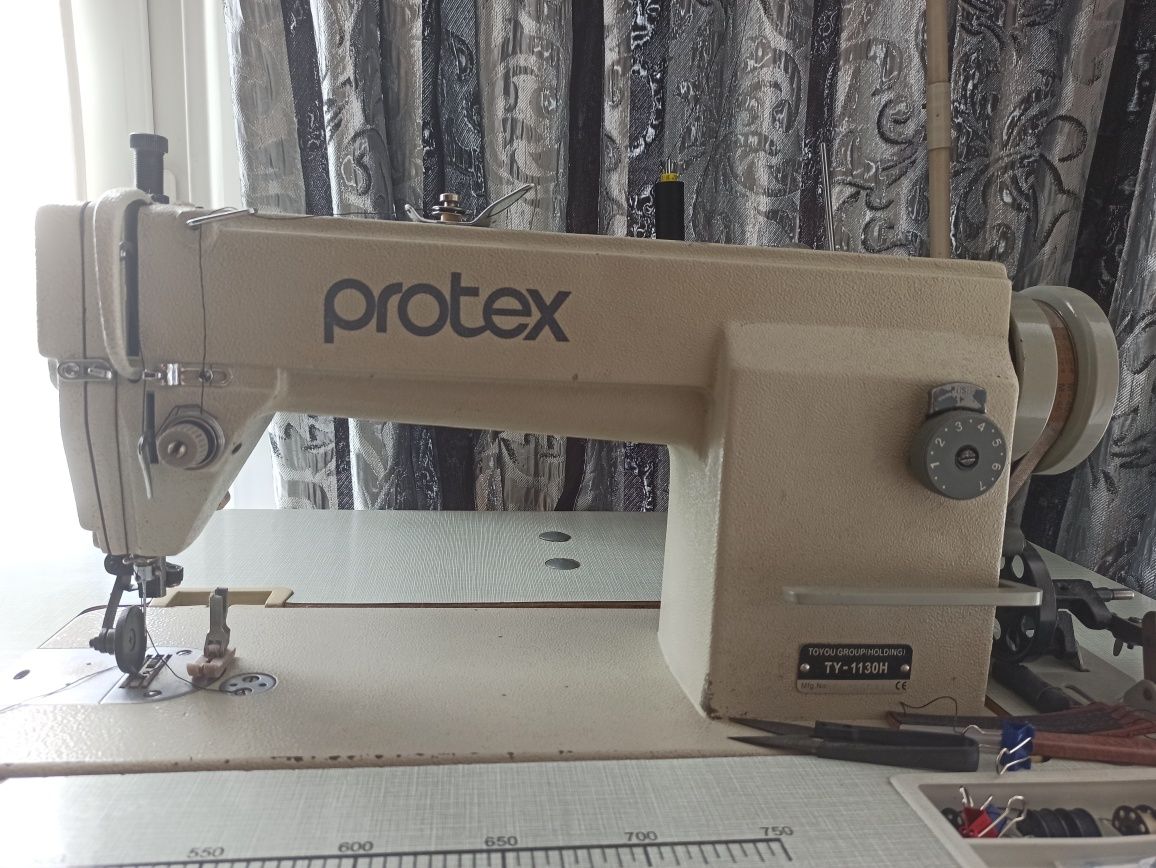 Швейна машинка Protex TY-1130H, з серводвигуном, для важких матеріалів