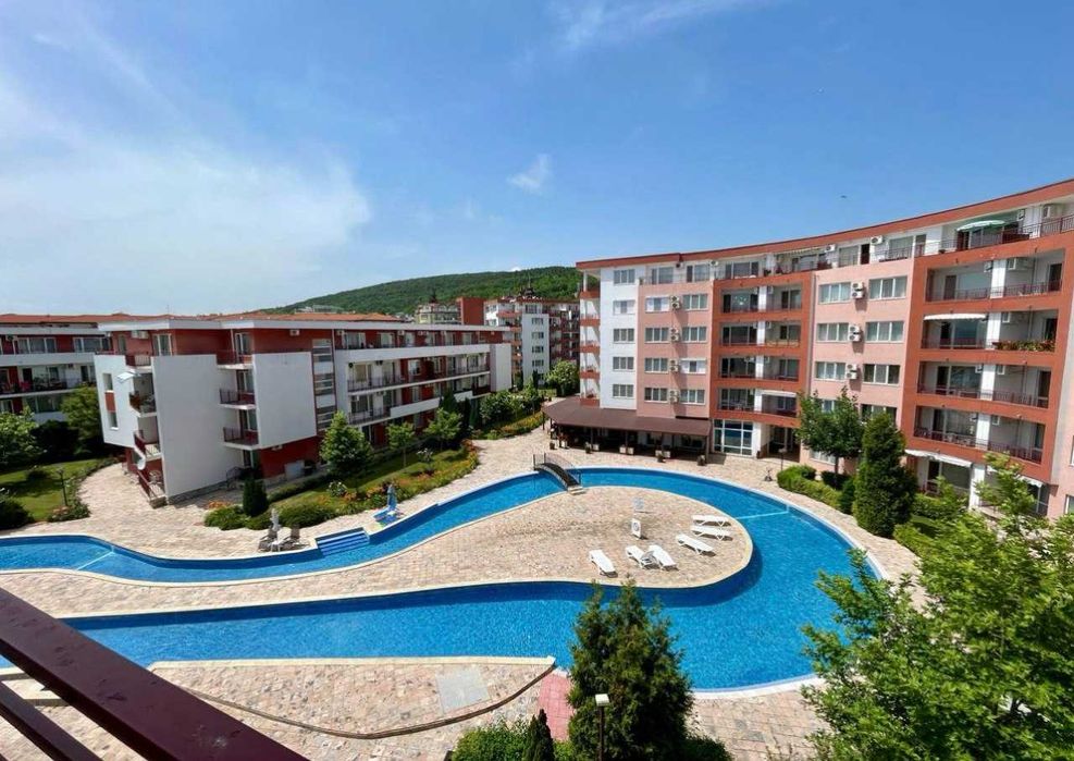 Нерухомість в Болгарії Елените Сонячний Берег Святий Влас