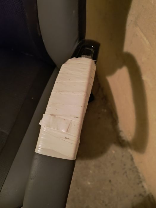 Fotel biurowy w stanie dobrym