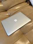 MacBook Pro 13” 2015– 16GB RAM, SSD 256G