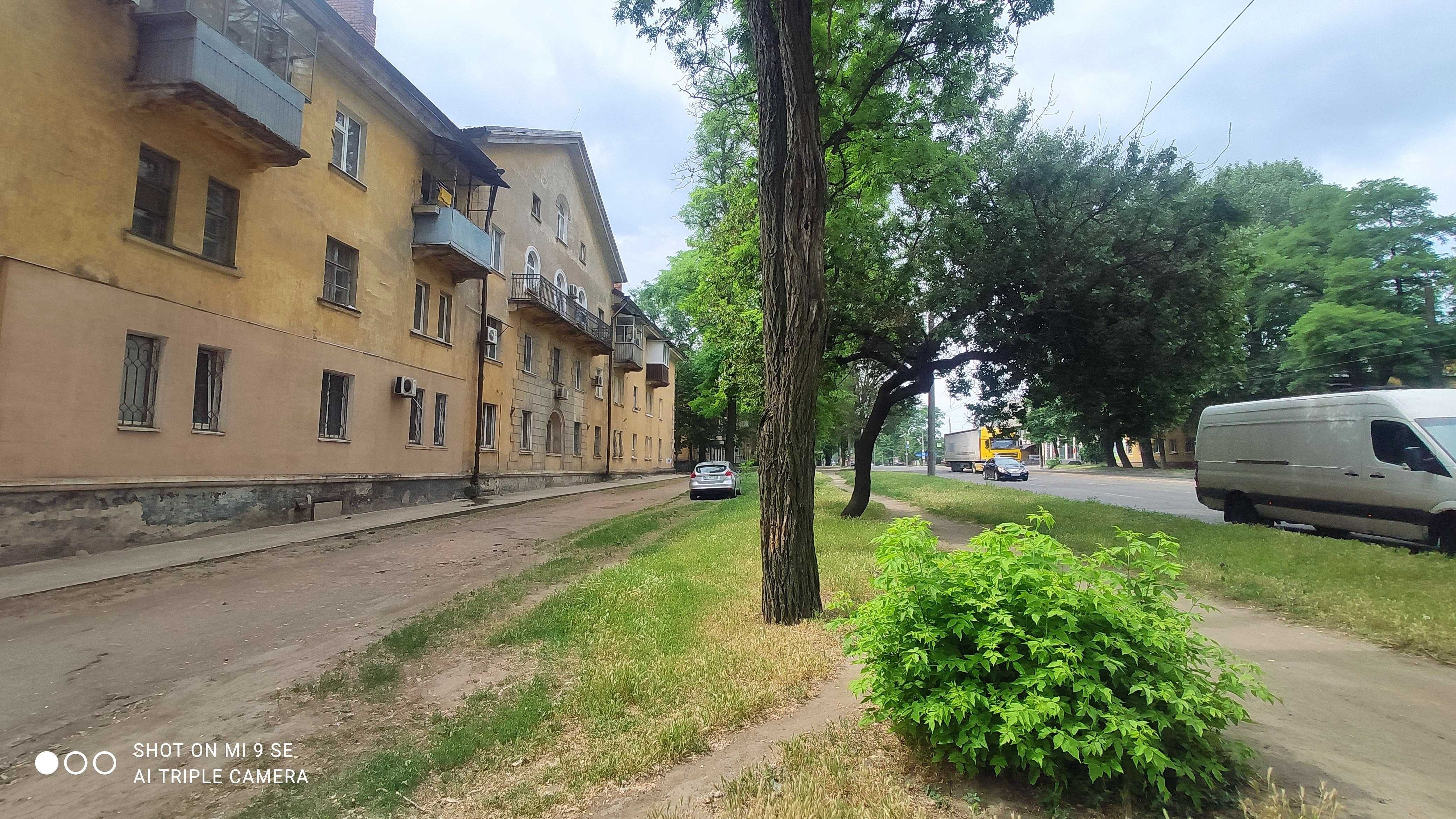 Продам 1к кв Богдана Хмельницкого