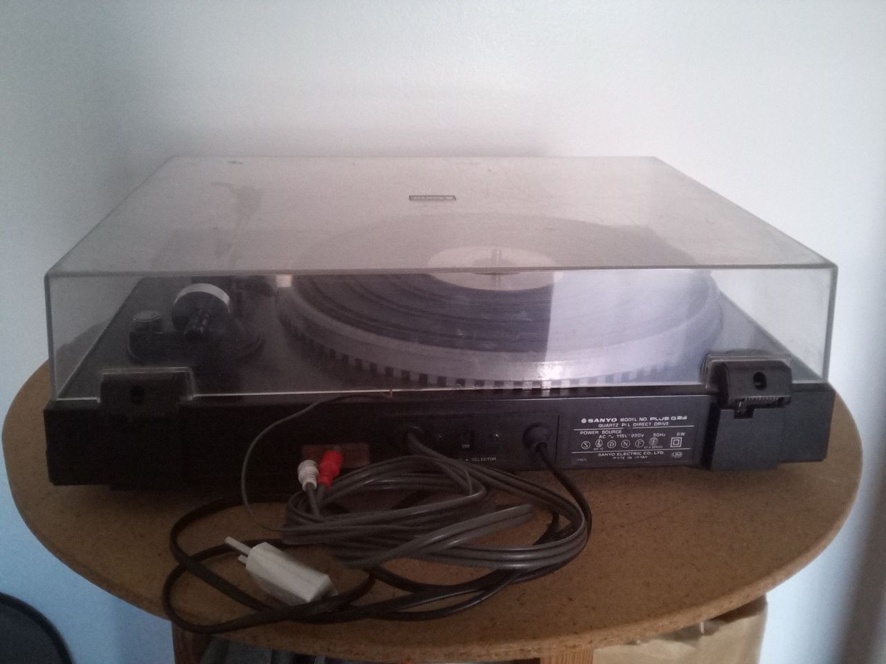 Gira discos Sanyo