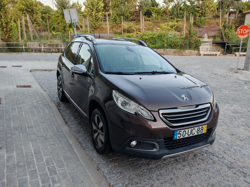 Peugeot 2008 1.6HDI 2-Tronic - Allure