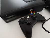 Konsola Xbox 360 SLIM zadbana sprawna 320gb