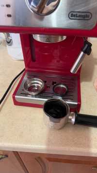 Кофемашина Delonghi ECP 35.31 Ріжкова кавоварка еспресо