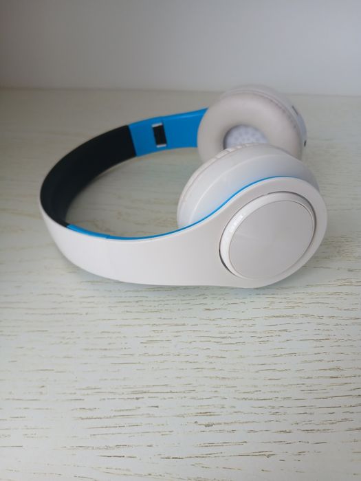 Наушники бездротові