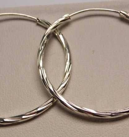 Srebrne kolczyki diamentowane koła 3,5 cm. 1,8 mm.