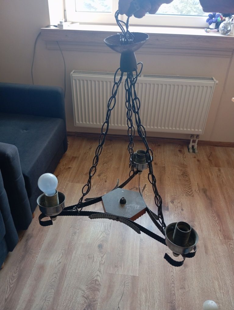 Stara lampa z okresu prl