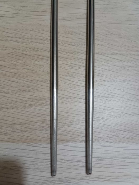 Pauzinhos Chineses Hashi de Metal