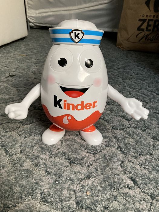 Kinder jajko pudelko