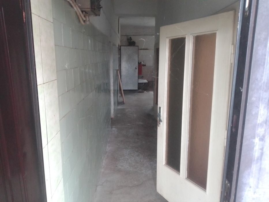 Продаж будівлі ковбасного цеху з складськими приміщеннями