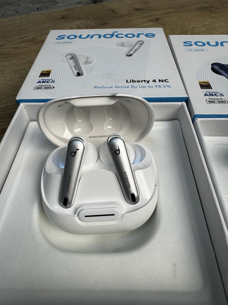 Навушники Anker Soundcore Liberty 4 NC