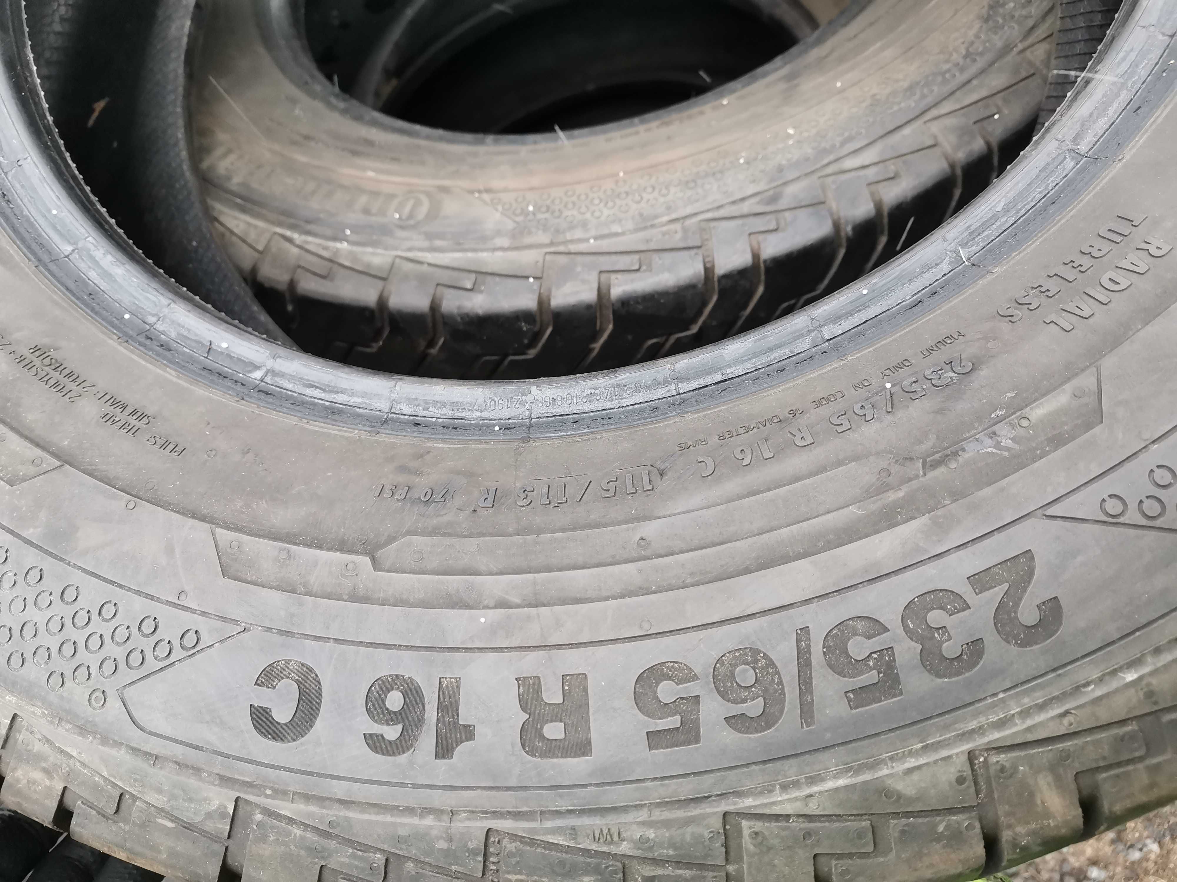 bus lato Continental 235/65/16C 7.5mm z 2019r 2szt