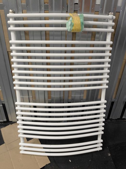 Grzejnik panelowy, kaloryfer łazienkowy Santorini Purmo