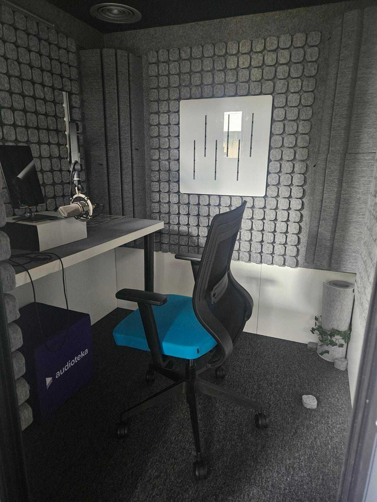Budka akustyczna do nagrywania dźwięku - STUDIOBRICKS 180 x 180