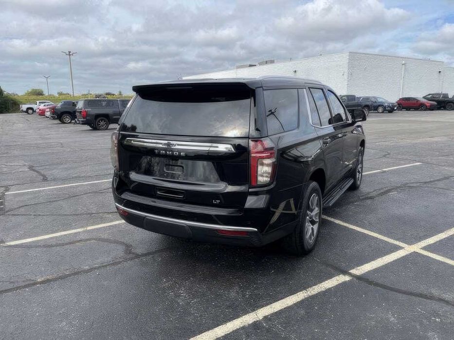 Chevrolet Tahoe LT      2022