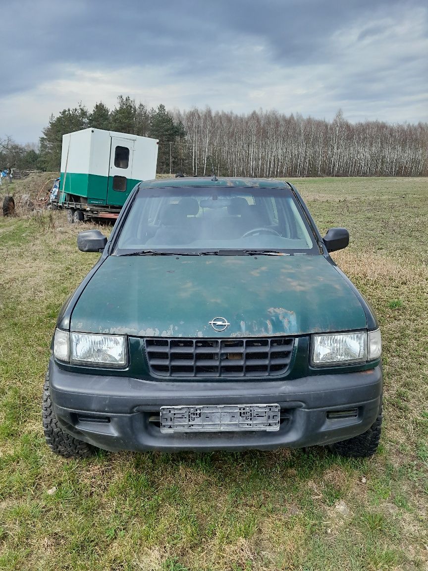 Opel frontera b 2.2 16v benzyna