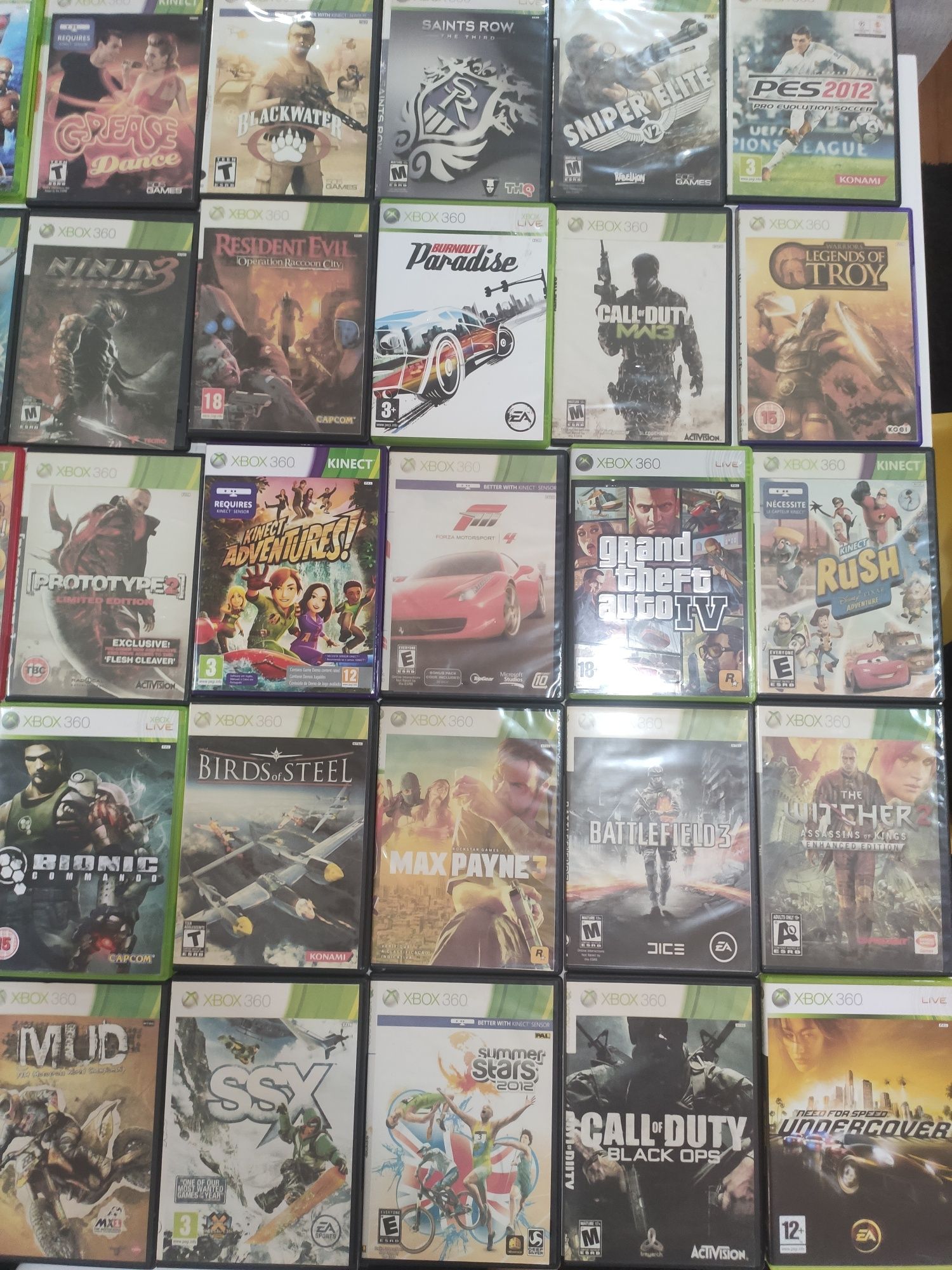 Xbox 360 + Kinect + 2 comandos + Jogos