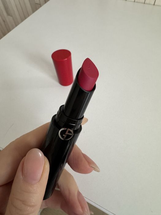 Помада для губ Armani