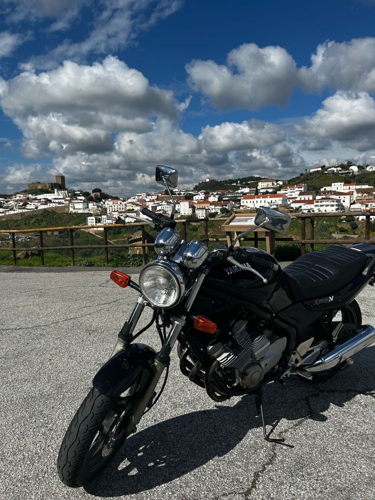 Vendo Yamaha xj 600