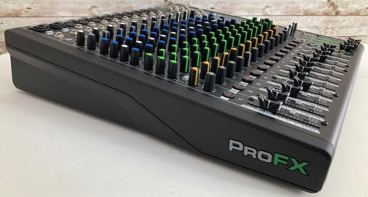 Mikser mixer Mackie pro fx v3
