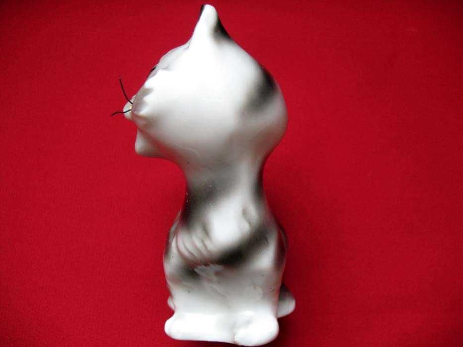 Kot - szary kocur - Figura GOEBEL 1246 - porcelana - 8 x 7 x 4 cm