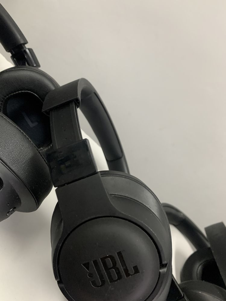 Блютуз навушники JBL Tune 760nc червоні