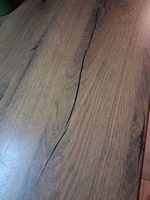 Стільниня, столєшня, нова