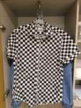 Camisa com padrão xadrez