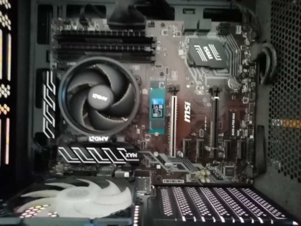 sprzedam pc geming
