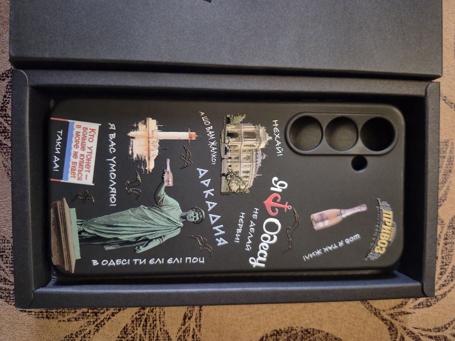 Чехол на Samsung S24FE