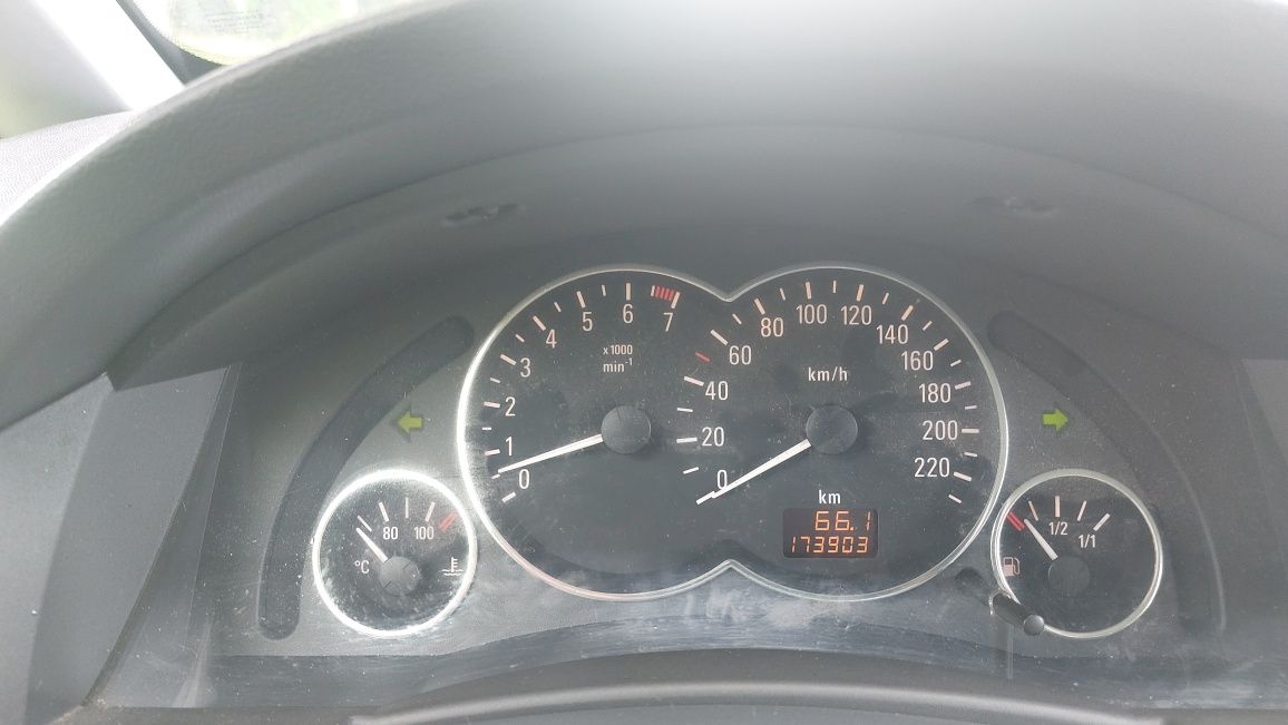 Opel meriva 2005r 1.4 benzyna hak