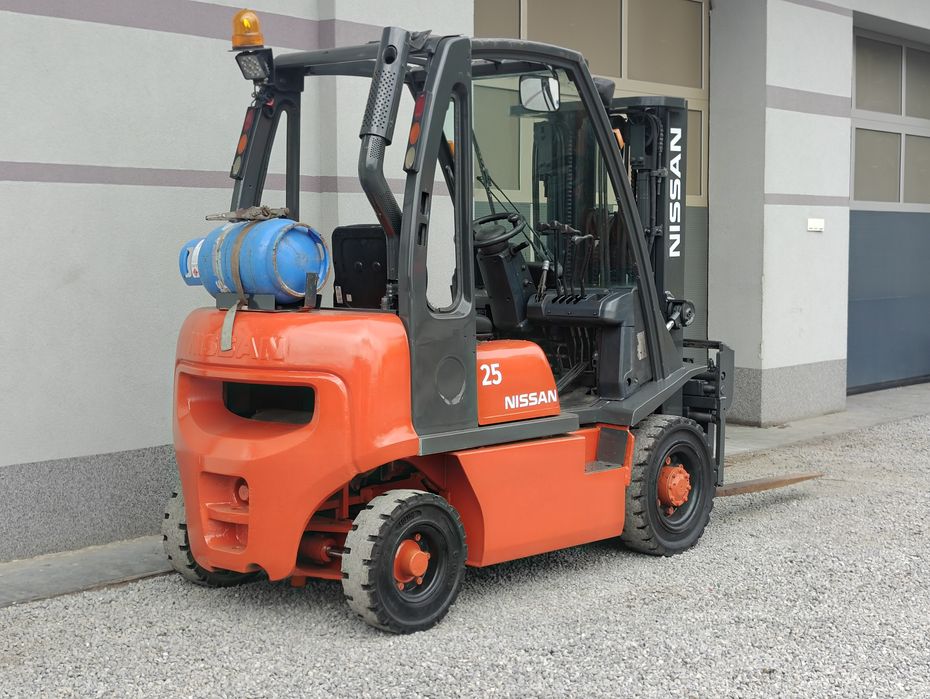 Wózek Nissan FG25 2.5T Lpg Triplex 4.4m Pozycjoner 4 sekcje książkaUdt