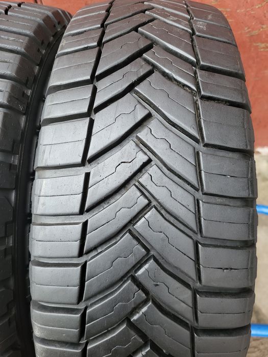 195/65/16C R16C Michelin AGILIS CrossClimate 4шт ціна за 1шт шини